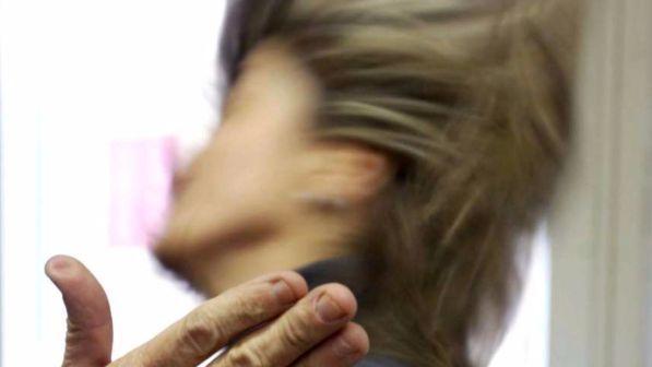 Minorenne promessa in sposa per 15mila euro, arrestato il padre