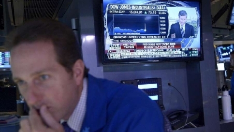 Wall Street apre debole