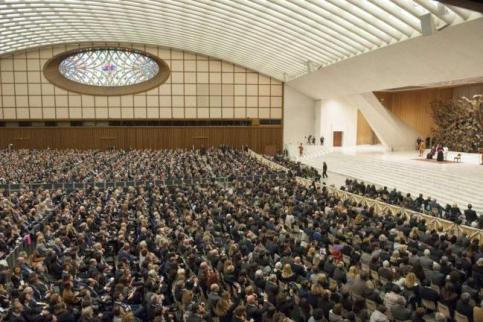 Papa agli imprenditori di Confindustria: "Rifiutate favoritismi e raccomandazioni"