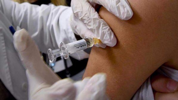 Convegno anti-vaccini alla Camera: bufera su deputato Mdp
