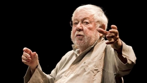 Paolo Villaggio: "Sto bene, nessun malore"