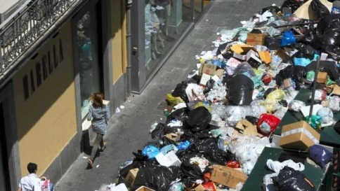 Rifiuti in Campania, dalla Corte europea una maxi multa all'Italia