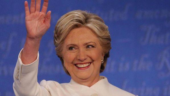 Clinton: "Non solo Weinstein, a Casa Bianca c'è aggressore sessuale"