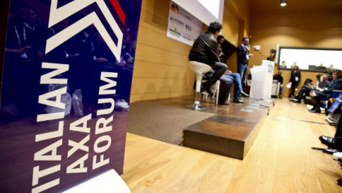 Vince l'incertezza: il 71% degli italiani si sente a rischio e corre ai ripari