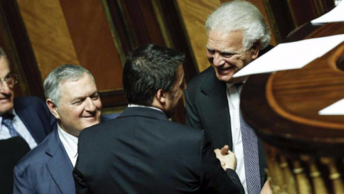 Banche, Verdini salva ancora Renzi
