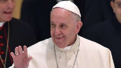 Papa: impegno contro crisi ambiente