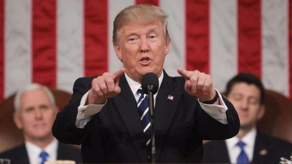 Usa, Trump: "Mai detto di voler decuplicare l'arsenale nucleare"