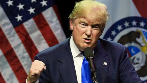 Donald Trump nei guai, polizia Usa indaga per istigazione alla violenza
