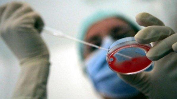Dalla cura per il diabete alla pelle per i "bimbi farfalla": i successi della medicina nel 2017