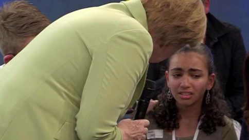 Merkel: profughi torneranno a casa