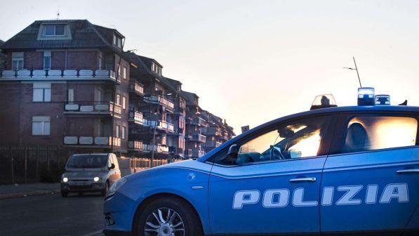 Pistoia: ex vigile del fuoco trovato morto in casa un anno fa, arrestata la moglie