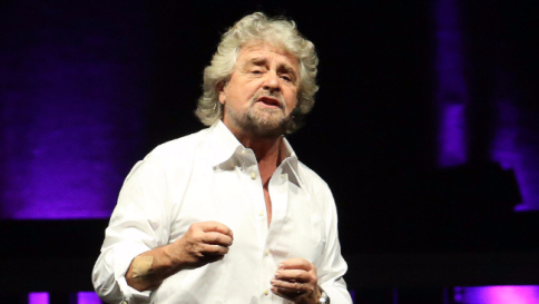 Utero in affitto, interviene Grillo: "Mi spaventa la morale low cost"