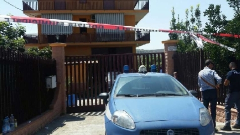 Catania, coppia uccisa in casa: fermato un 18enne ivoriano, caccia ai possibili complici