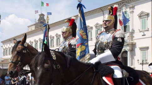 Unioni civili,dubbi del Quirinale: "Simili a nozze,sono incostituzionali"