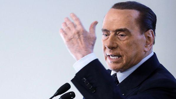 Procura generale Milano non si oppone a riabilitazione Berlusconi