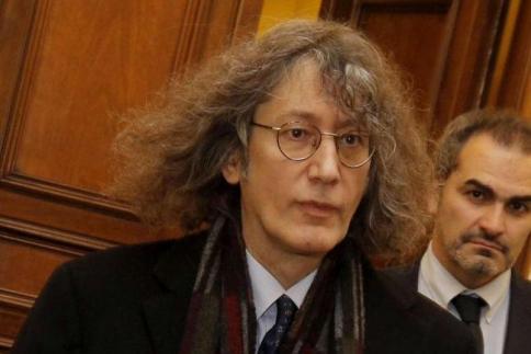 Il Pd attacca: M5S spiati da Casaleggio? I Pentastellati: "E' una notizia falsa"