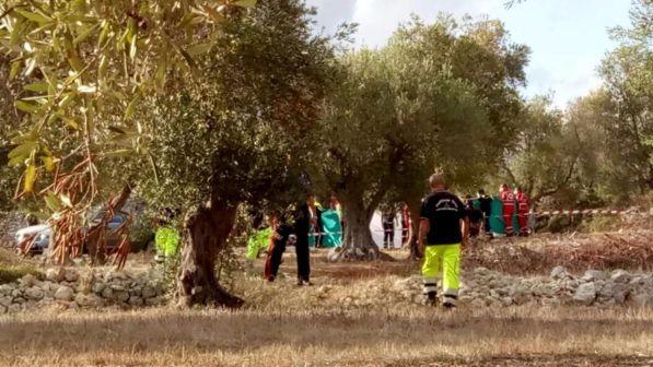 Lecce, 16enne uccisa: tracce ematiche nell'auto del fidanzato