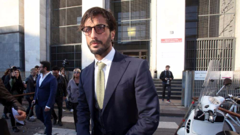 Milano, Fabrizio Corona in tribunale per l'affidamento ai servizi sociali