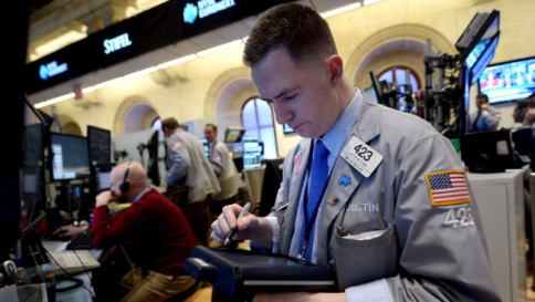 Wall Street chiude in rialzo