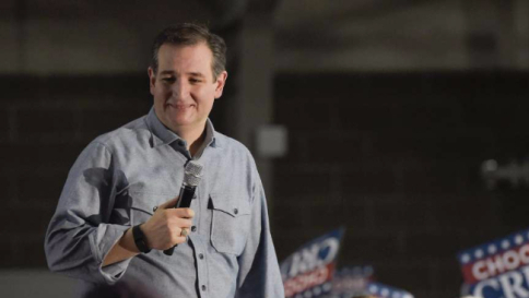 Usa, i caucus in Iowa: Cruz stacca Trump, Clinton vince (di poco) su Sanders
