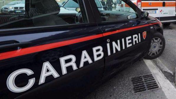 Caserta, immigrato brucia stanza: socio centro accoglienza gli spara