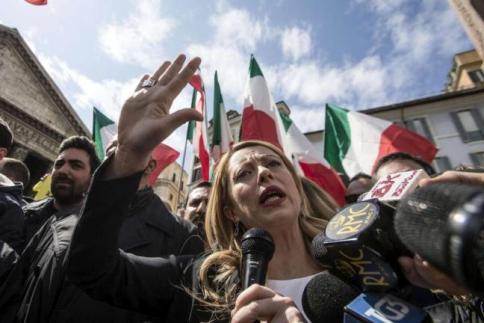 Roma, Meloni: Berlusconi ci ripensi