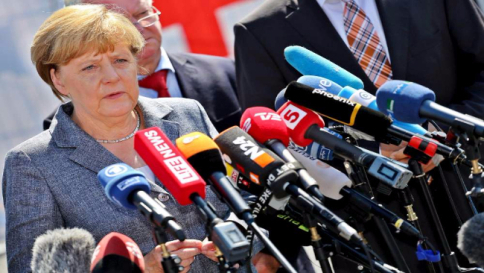 Germania: pacco sospetto negli uffici della Merkel, allarme rientrato