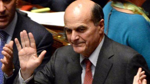 Manovra,Bersani:amnistia a pagamento per "nero"? Sembra idea Corona