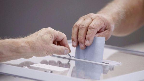 Ballottaggio Francia, alle 17 affluenza in caduta libera: al 35,33%