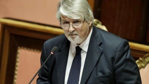Pensioni, si lavora al turn over Donne via a 62 anni con taglio 10%