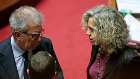 Cirinnà: "Pago ripicche dei renziani" Zanda replica: insinuazioni infondate