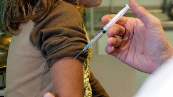 Obbligo vaccini, Di Maio: ben venga decreto se dà massima copertura
