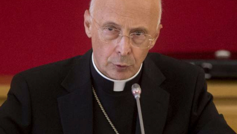 Unioni civili, Bagnasco: "I credenti hanno diritto di partecipare"