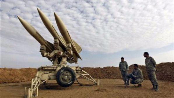 L'Iran ha lanciato missili su una "base terroristica" in Siria