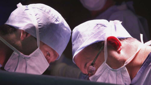 Svizzera, gemelle siamesi separate a 8 giorni di vita: primo caso al mondo