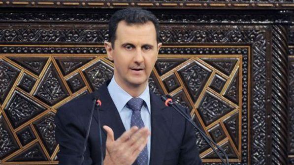 Siria, Francia revocherà la Legion d'Onore al presidente Assad