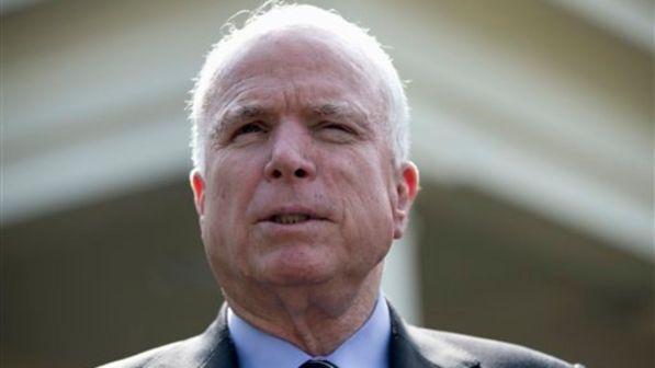 Usa, McCain contro grazia Arpaio: nessuno è sopra la legge