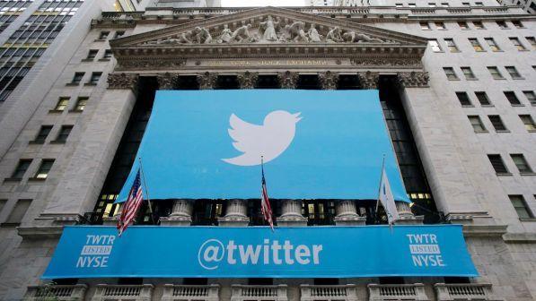 Wall Street, media Usa: "Twitter in vendita, Google è tra i pretendenti"