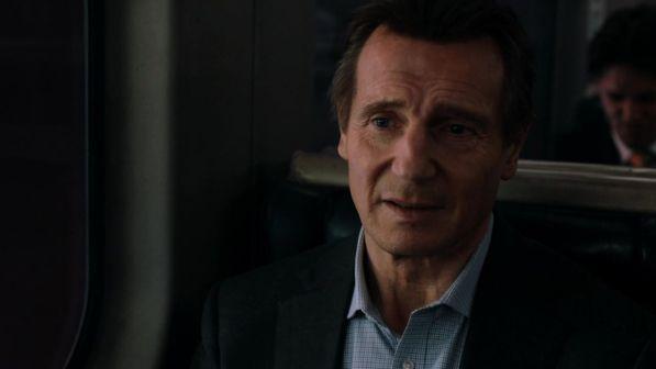 "L'uomo sul treno - The Commuter", cosa sei disposto a fare per denaro?