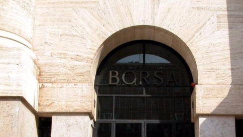 Piazza Affari rimbalza dopo la lunga scia di perdite: Ftse Mib chiude a +5%