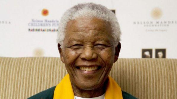 Nelson Mandela, una vita per la libertà contro l'apartheid