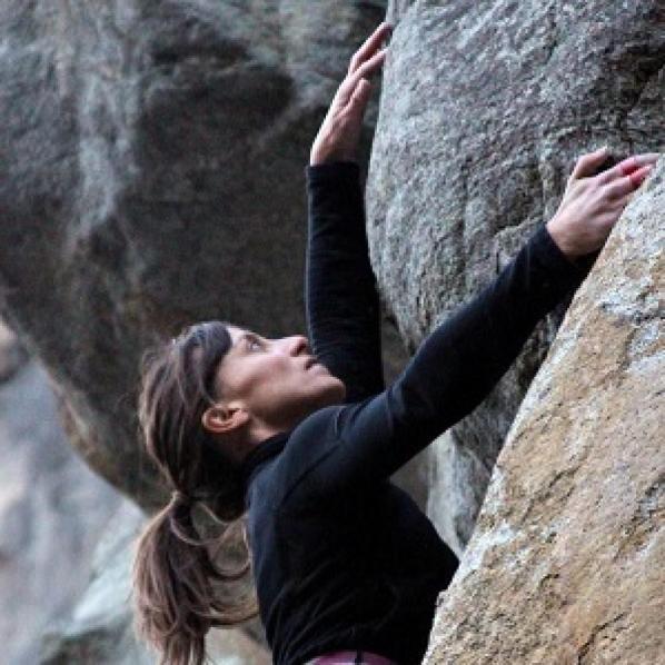 Torna a scalare dopo aver perso l'uso delle gambe: Eleonora Delnevo non molla e continua a volare in alto