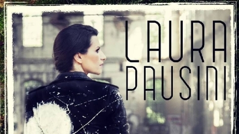 Laura Pausini, esce il nuovo singolo "Lato destro del cuore"