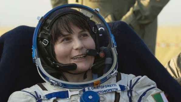 Samantha Cristoforetti torna nello spazio con "Star Trek"