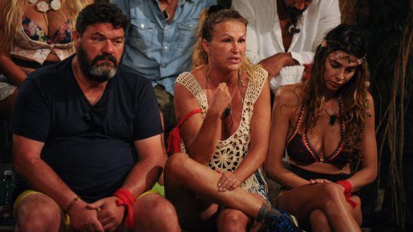 "Isola dei Famosi", Eva Henger è la prima eliminata