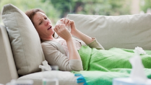 L'influenza metterà a letto dai 4 ai 5 milioni di italiani: 3 virus responsabili