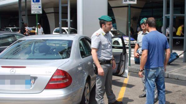 Fiumicino, sequestrati 55 kg droga: cocaina fa scalo nelle capitali Ue