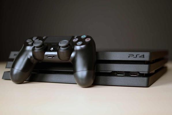 PS4: numeri da record, sono 76,5 milioni le console distribuite