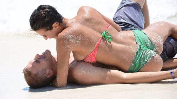 Alice Sabatini, amore e curve hot in Messico