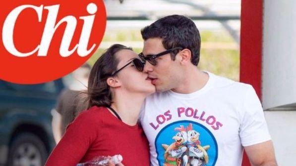 Aurora Ramazzotti e Goffredo Cerza, coppia al bacio